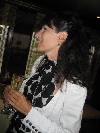 Emily 009.jpg   21kb   26.03.2021 22:37:37